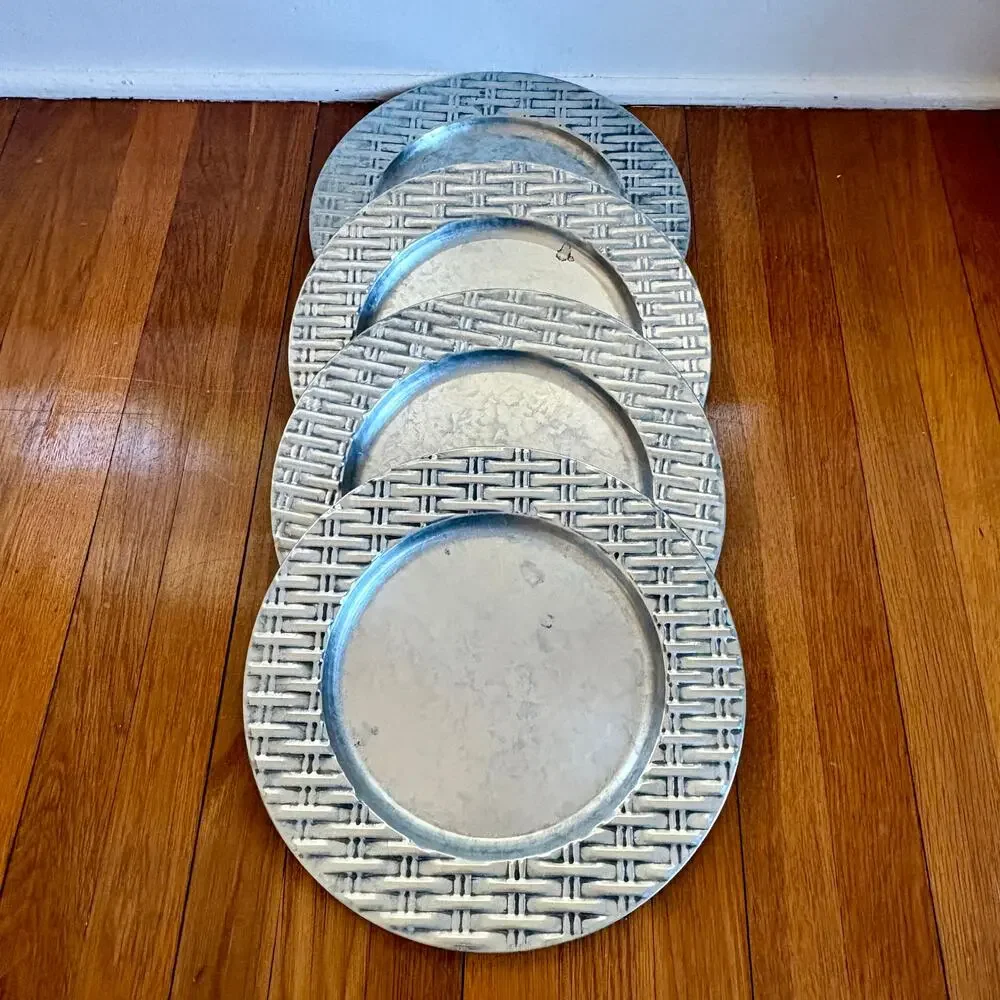 Vintage Galvanized Metal Charger Plates Set of 4, 13 Inch Industrial Table Decor